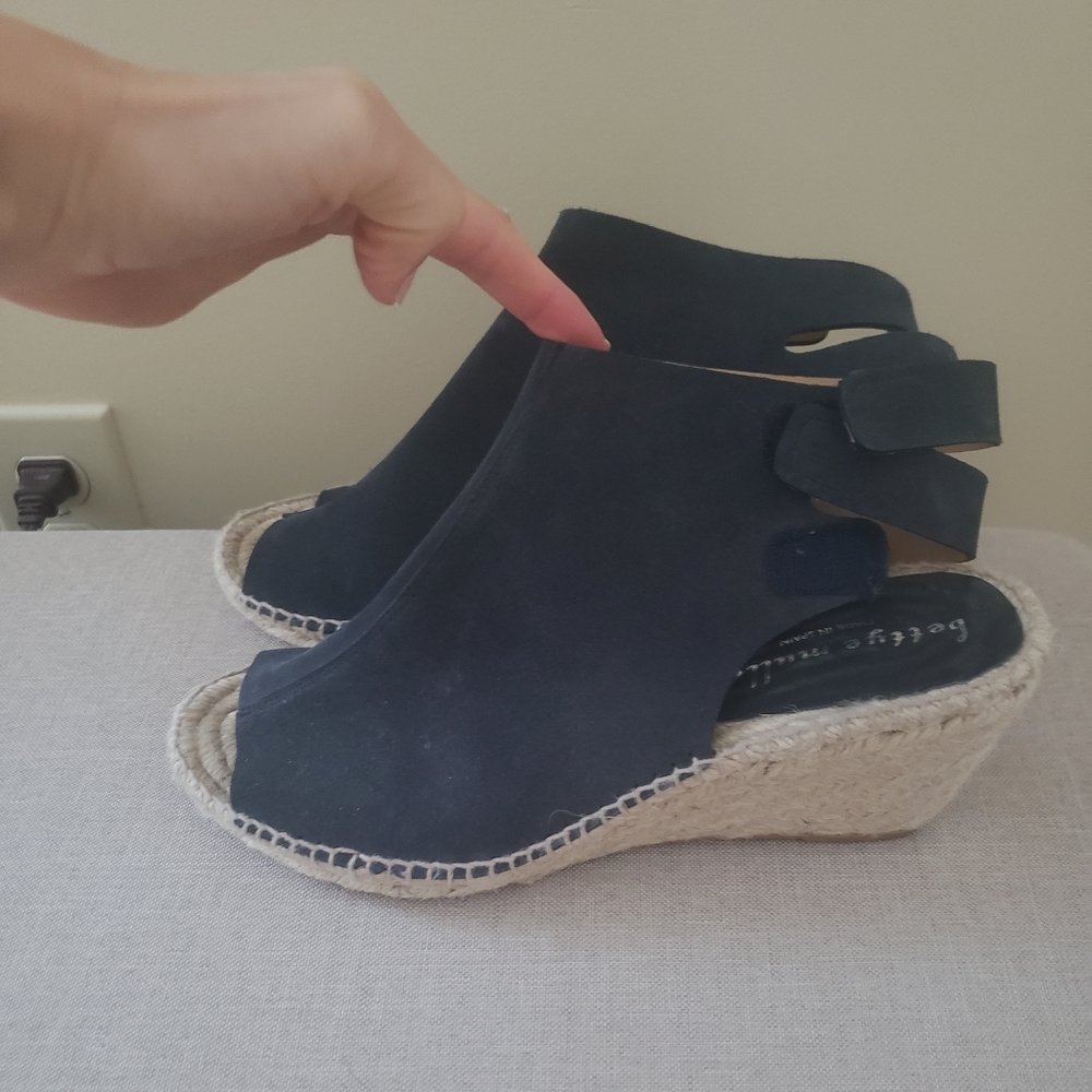 Bettye Muller Espadrille Wedge Sandal Womens 8(40) Double Ankle Strap